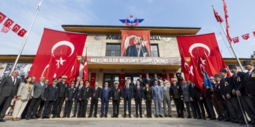 baskan-secer-ve-meral-secer-ataturkun-mersine-gelisinin-yildonumu-programlarina-katildi-1-5419592026.jpeg