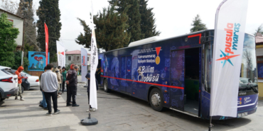 bilim_otobusu_2.jpg