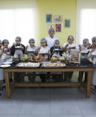 mersin-buyuksehirin-mutfak-atolyesi-cocuklara-yeni-beceriler-kazandiriyor-1-83975620260316090109.jpg