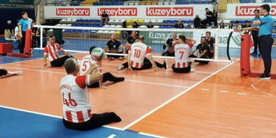 oturarak_voleybol_1.jpeg
