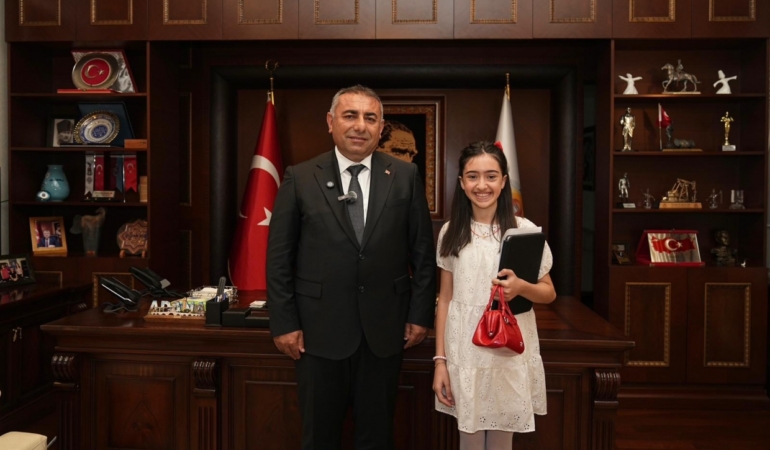 23-nisan-makama-ogrenci-oturdu-3-.jpeg