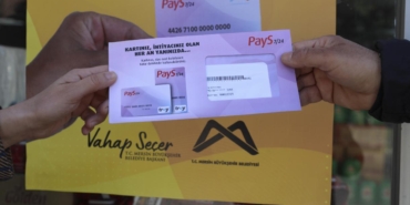 mersin-buyuksehir-halk-kart-ile-hem-yurttasa-hem-esnafa-destek-oluyor-1-14226120260402085739.jpg
