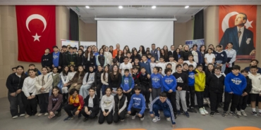 mersin-buyuksehirden-cocuklara-siber-guvenlik-egitimi-1-72967820260420090058.jpg