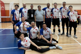 oturarak_voleybol_3.jpg