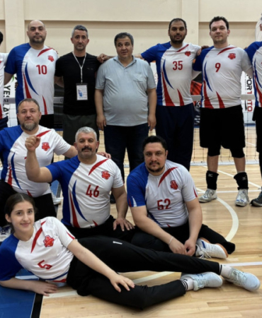 oturarak_voleybol_3.jpg