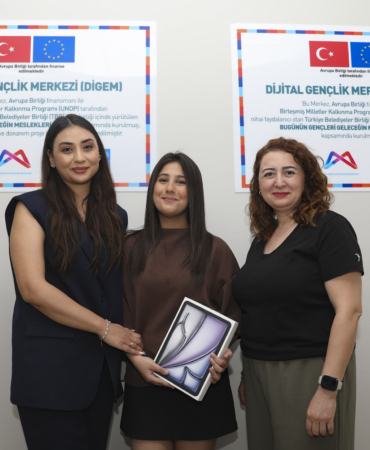 mersin-buyuksehir-digem-genclerin-basarilarina-bir-yenisini-daha-ekledi-3-60784220260523093518.jpg