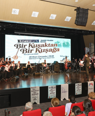 mersin-buyuksehir-kusaklari-turkulerle-bulusturdu-1-88574720260530084742.jpg