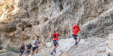 mersin-buyuksehirin-kilikya-ultra-maratonunda-sporcular-tarihin-izinde-kostu-3jpg-952281202605091908.jpeg
