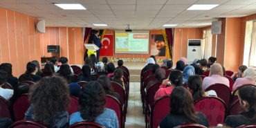 gencler-is-dunyasina-buyuksehir-kariyer-merkezi-ile-daha-donanimli-hazirlaniyor-2-340737202606130918.jpeg