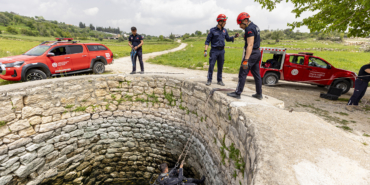 mersin-buyuksehir-itfaiyesinden-bogulma-vakalarina-karsi-tatbikat-6-44968120260602095626.jpg