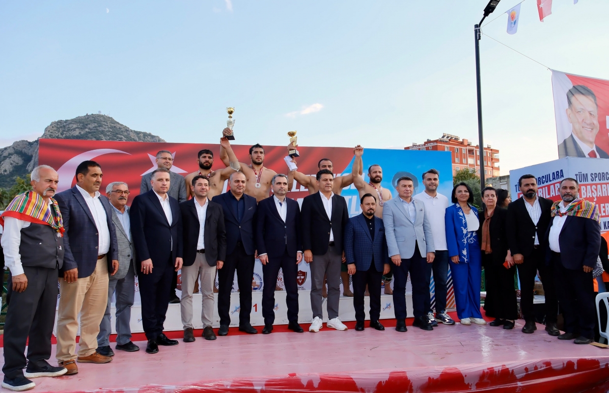smet-atli-karakucak-guresleri-14-.jpg